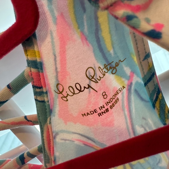 *NWT* Girls Lilly Pulitzer Dress. Size 8. New condition. - Picture 9 of 11